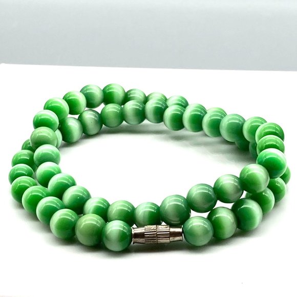 Vintage Green Tigers Eye Choker, Polished Sphere Beaded Necklace with Fantastic - Picture 4 of 4